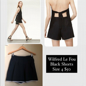 Wilfred Le Fou Black High Rise Dress Shorts  Size 4